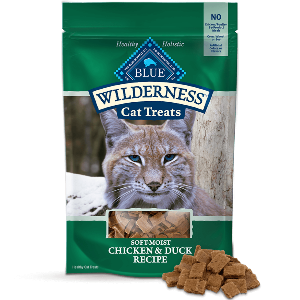 Blue Buffalo Co. BLUE Wilderness Soft-Moist Cat Treats; Chicken & Duck