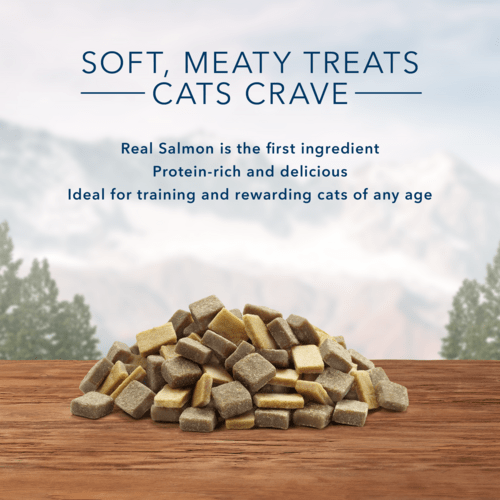 Blue Buffalo Co. BLUE Wilderness Soft-Moist Cat Treats; Chicken & Salmon