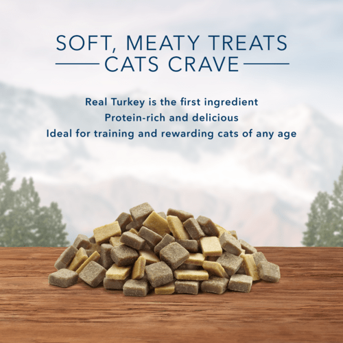 BLUE Wilderness Soft Moist Cat Treats Chicken Turkey